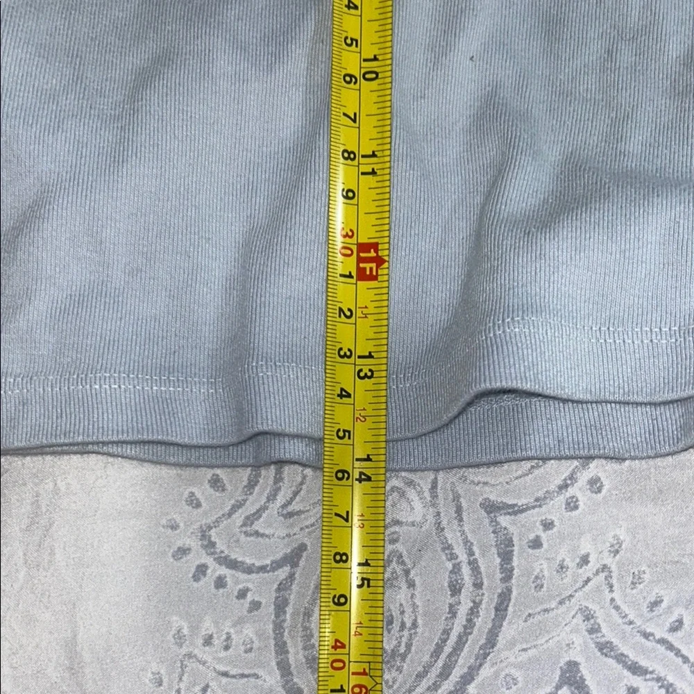 🩷brandy melville baby blue ashlyn tee - Picture 6 of 6